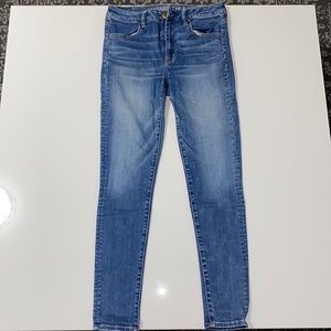 American Eagle Hi-Rise Jegging